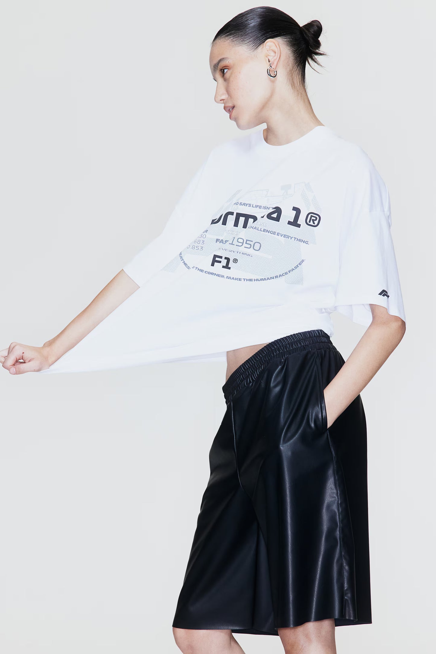 Women Oversized White F1 Est. 1950 T-shirt - Heavy 250 GSM Cotton