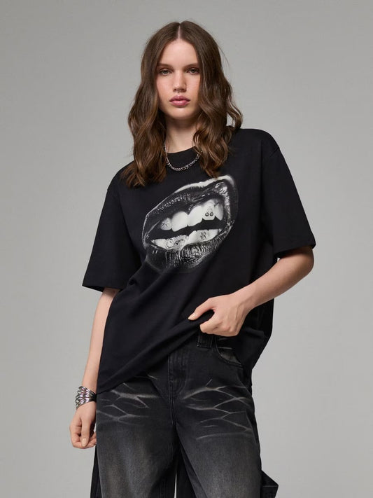Oversized Black T-shirt with Lip print- Heavy 250 GSM Cotton