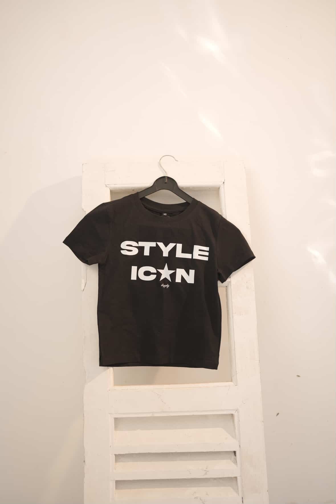 Black Style Icon Baby Tee - Classic Fit – DRPPLY