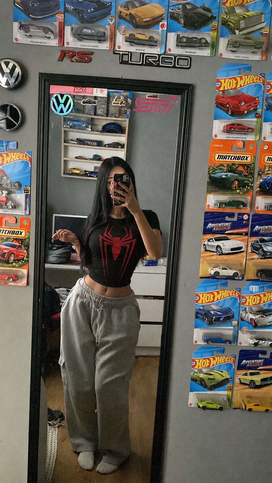 Spidey Crest Baby Tee - Classic Fit